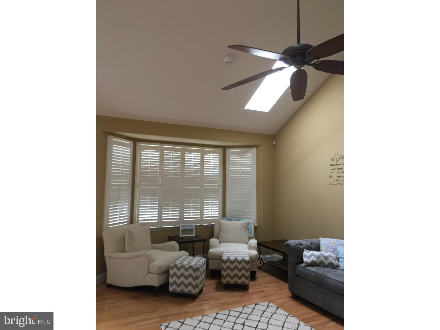 ROSEMONT - Residential