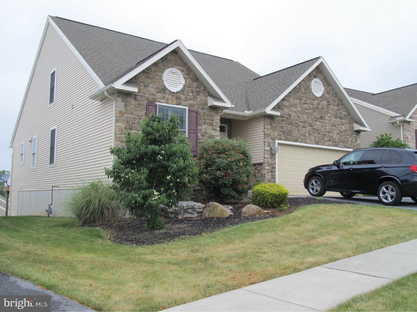 ROSEMONT - Residential