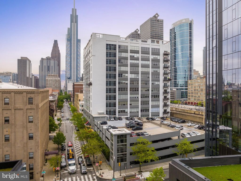 Photo of 2200 - 28 Arch Street #514, PHILADELPHIA, PA 19103 (MLS # PAPH2540842)