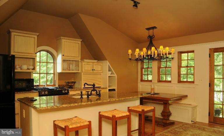 SALLY MILL - Residential