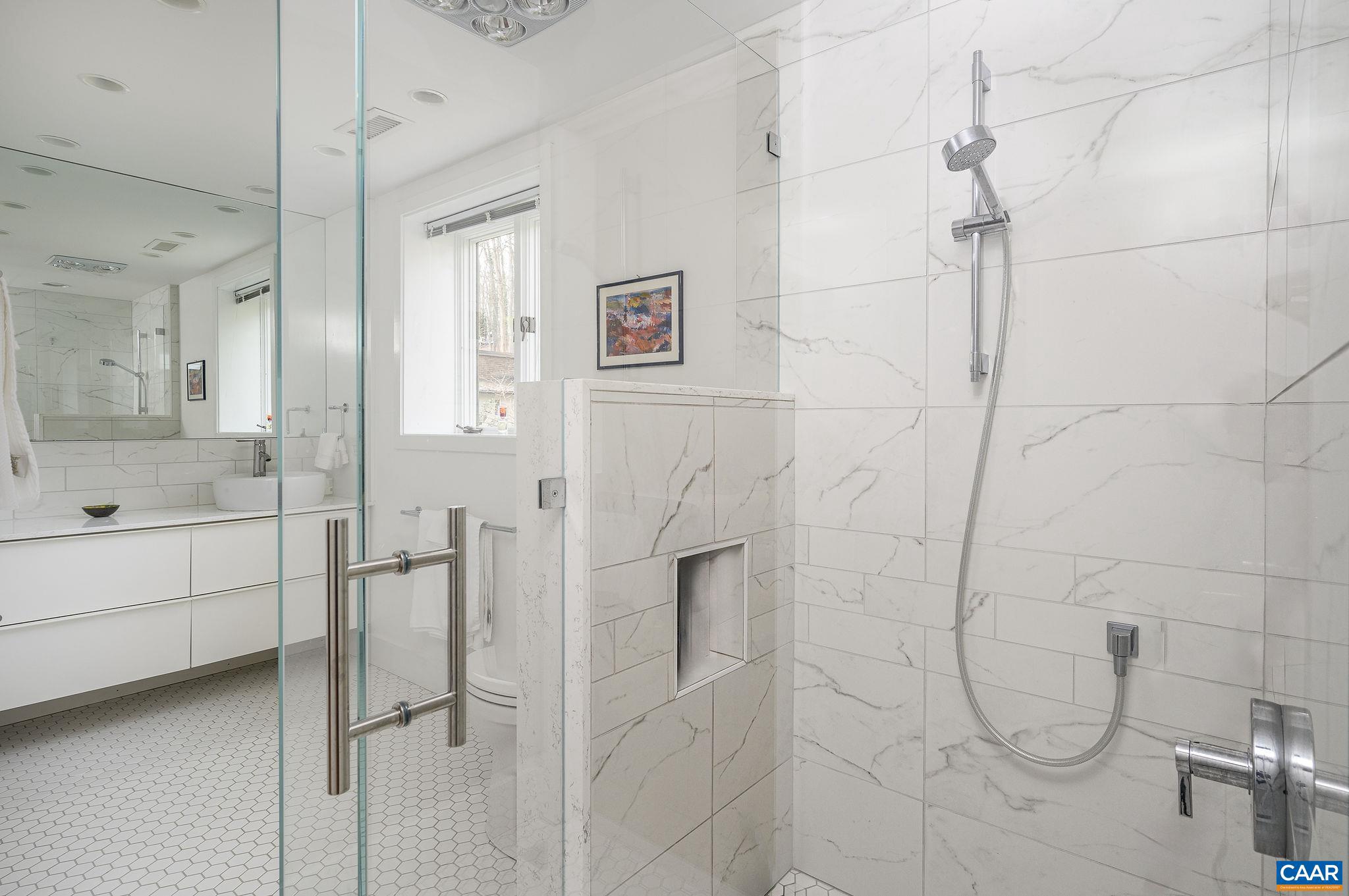 EDNAM FOREST - Residential