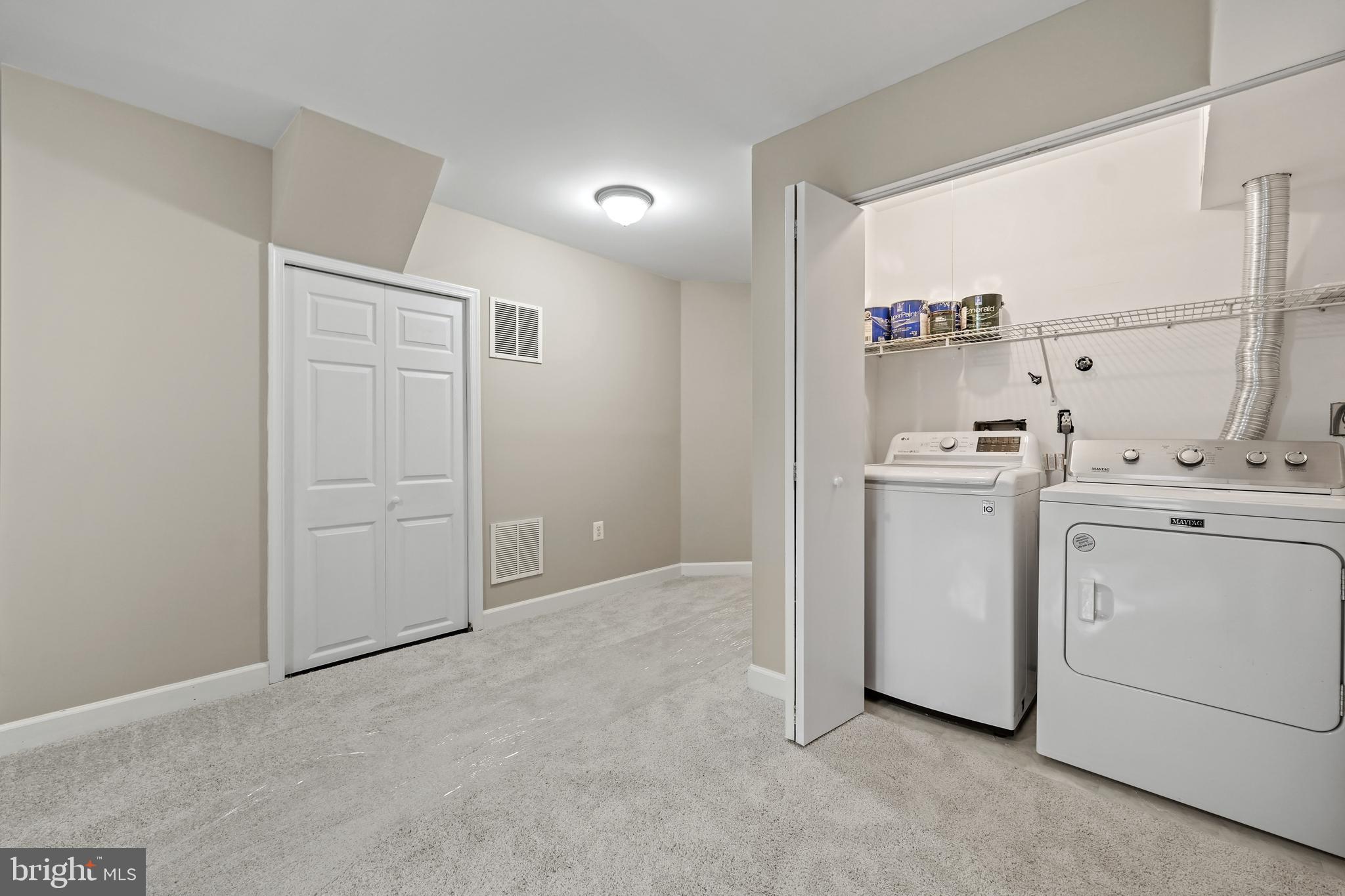 CENTREVILLE GREEN - Residential