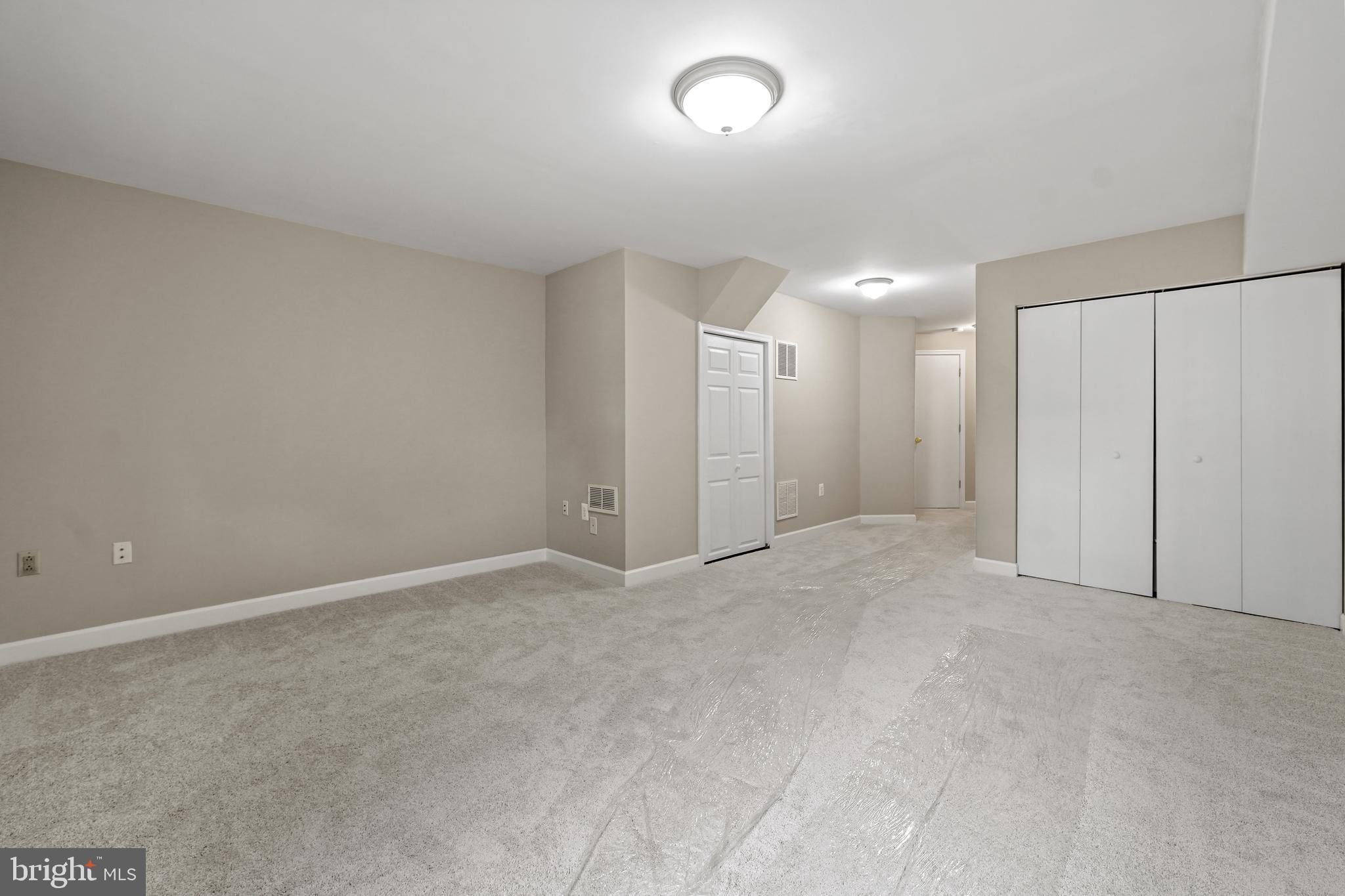 CENTREVILLE GREEN - Residential