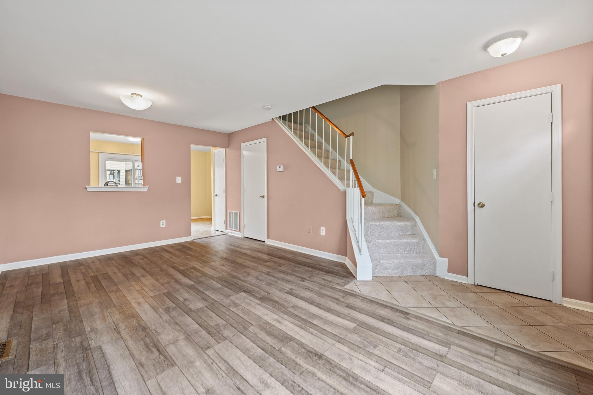 CENTREVILLE GREEN - Residential