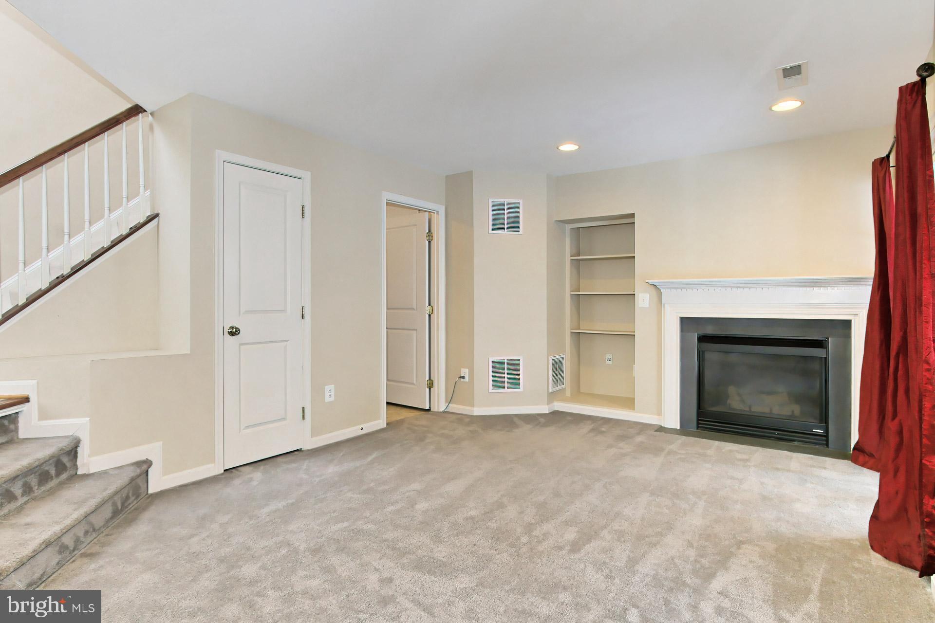 PEMBROOKE/VICTORY LAKES - Residential Lease