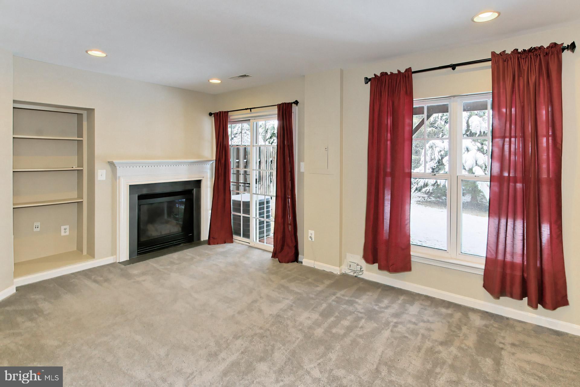 PEMBROOKE/VICTORY LAKES - Residential Lease