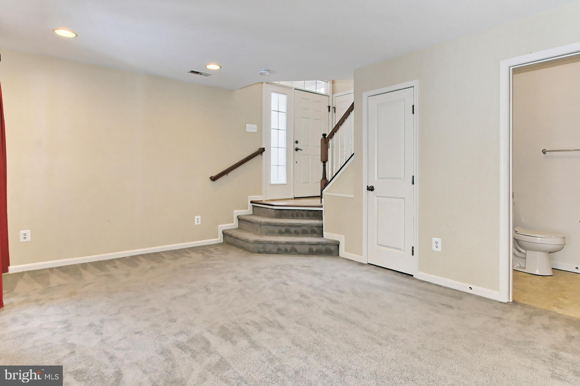 PEMBROOKE/VICTORY LAKES - Residential Lease