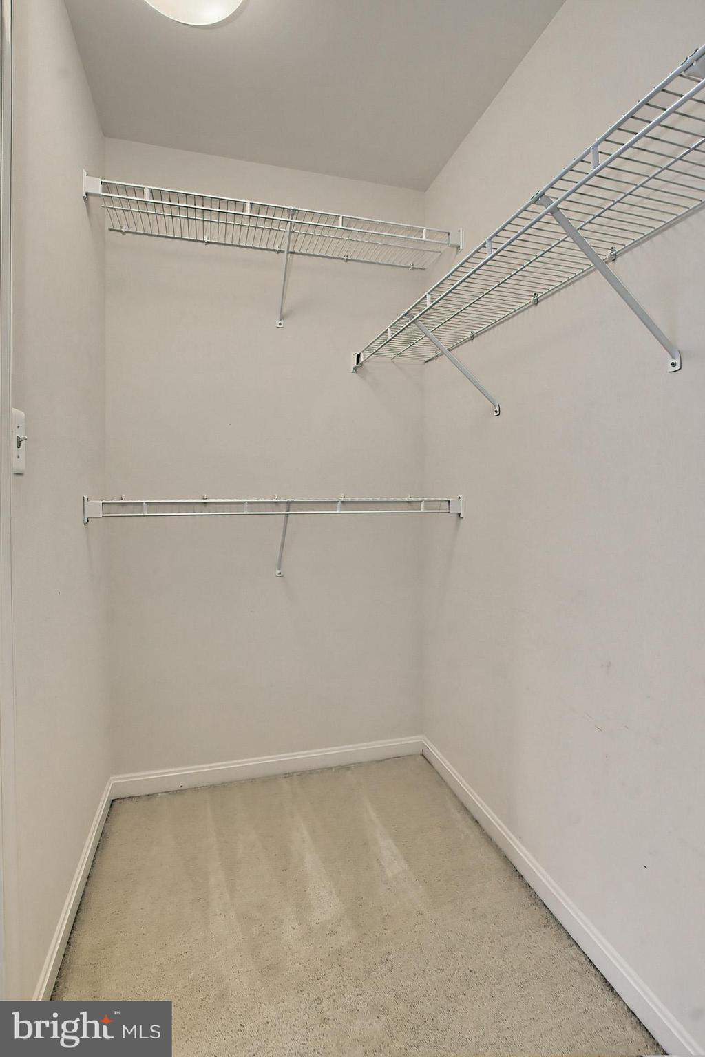 PEMBROOKE/VICTORY LAKES - Residential Lease