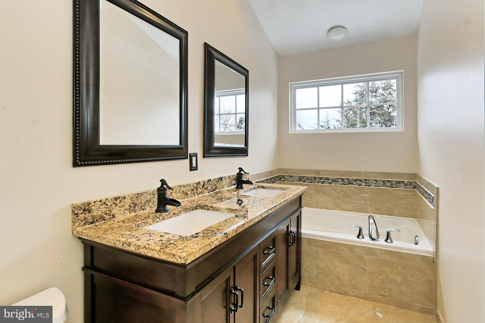 PEMBROOKE/VICTORY LAKES - Residential Lease