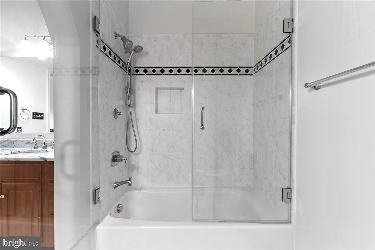 MOYAONE RESERVE - Residential