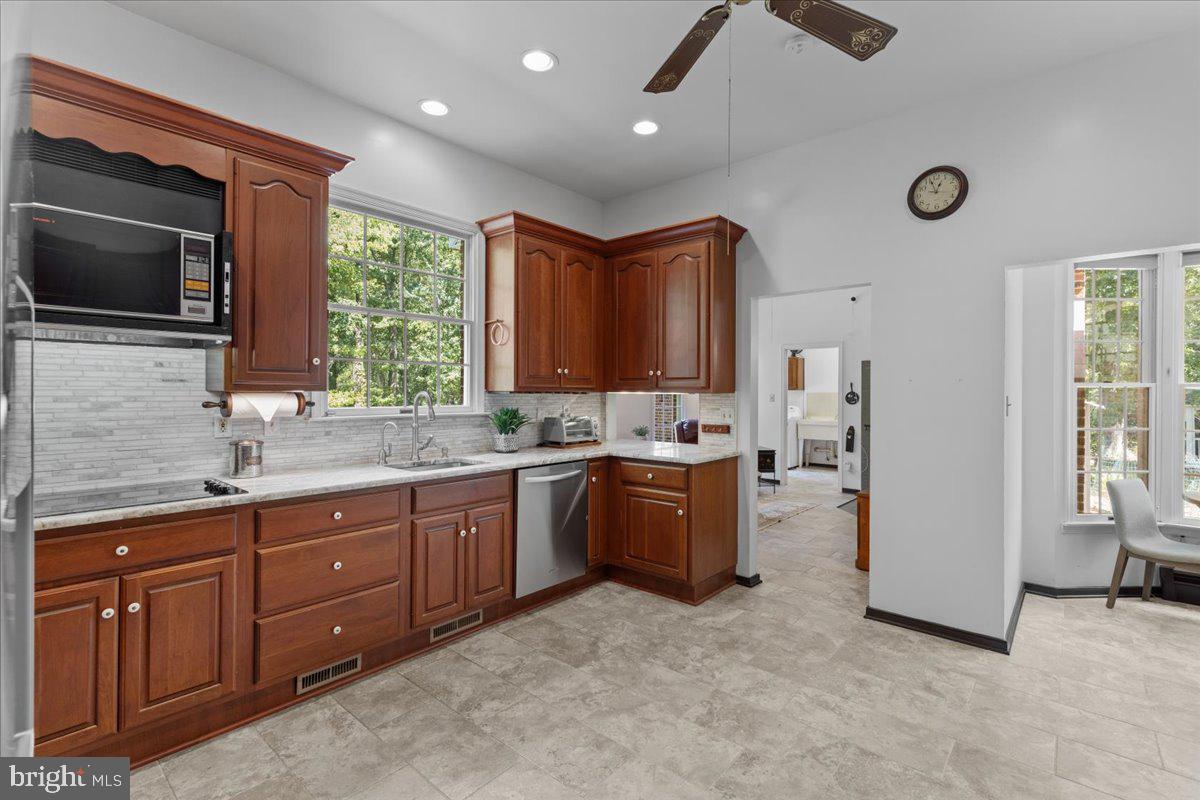 MOYAONE RESERVE - Residential