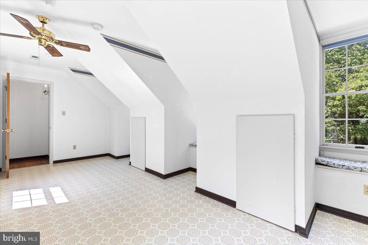 MOYAONE RESERVE - Residential