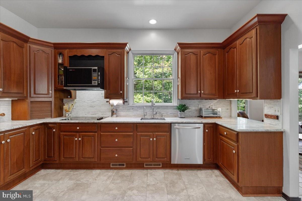 MOYAONE RESERVE - Residential