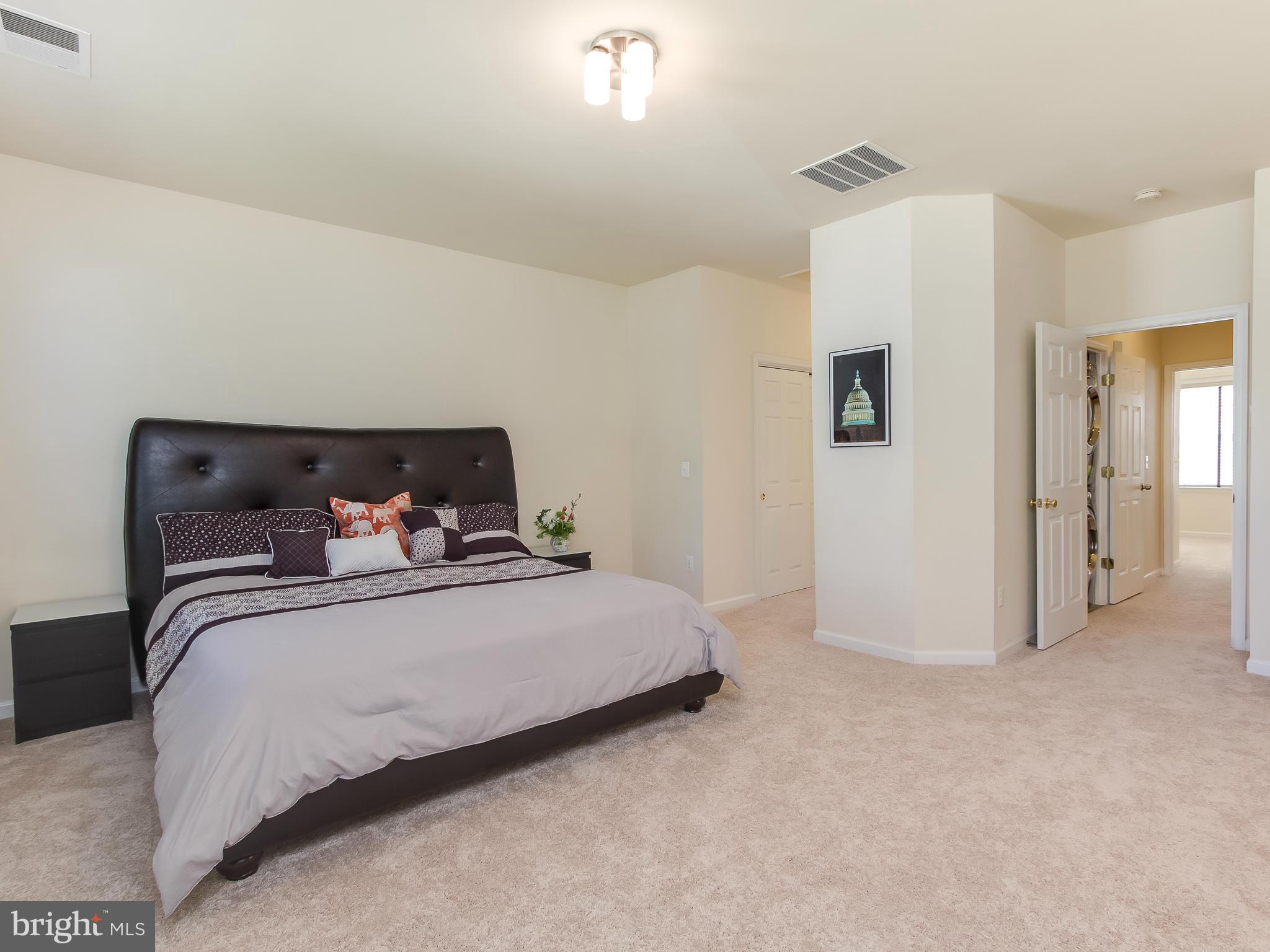 AVERY PARK - Residential