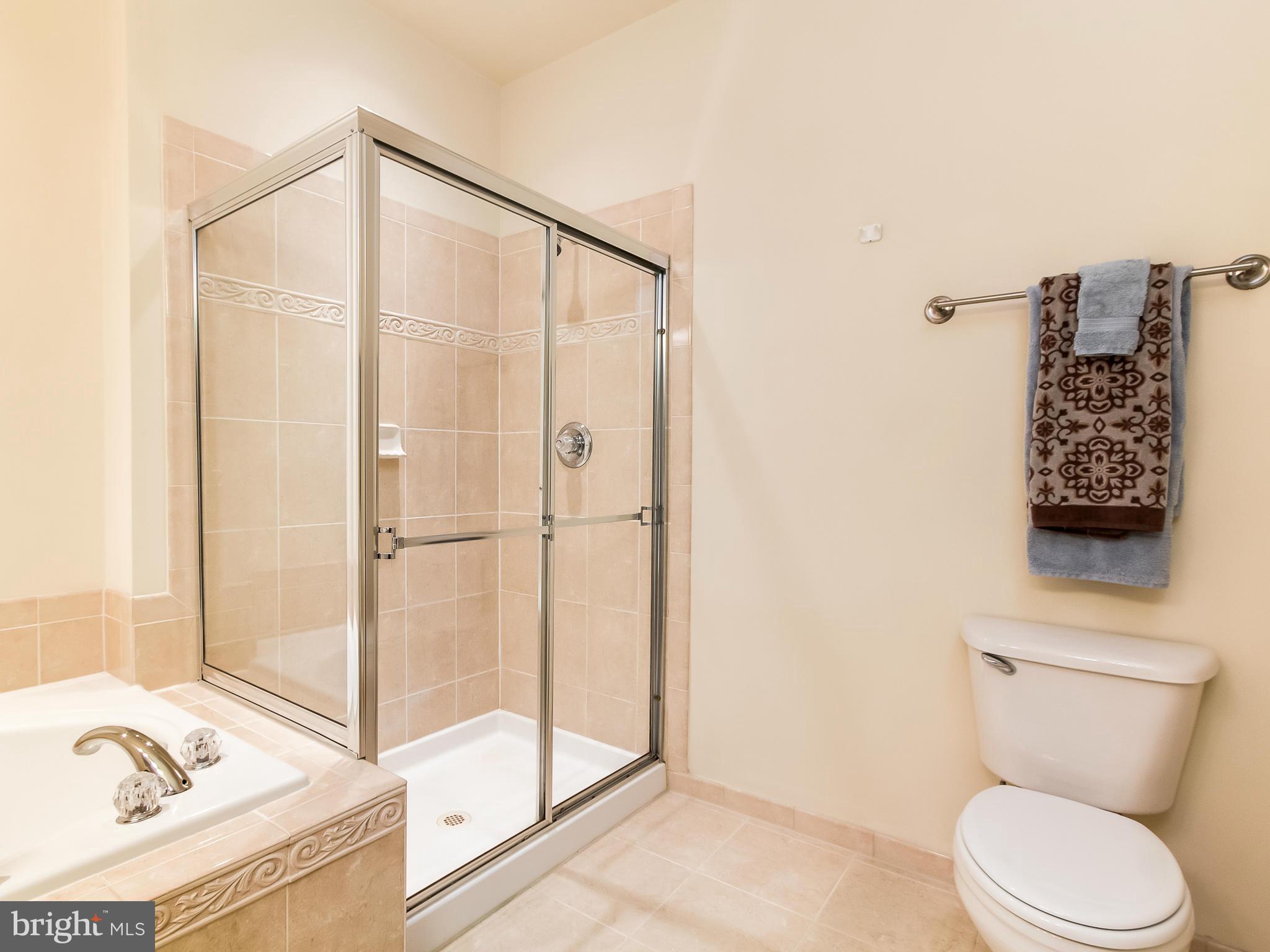 AVERY PARK - Residential