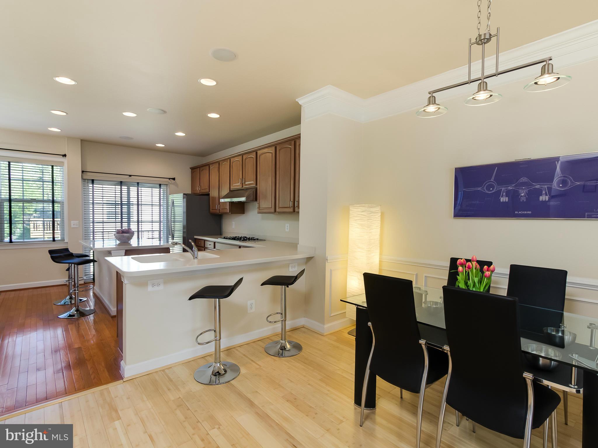 AVERY PARK - Residential