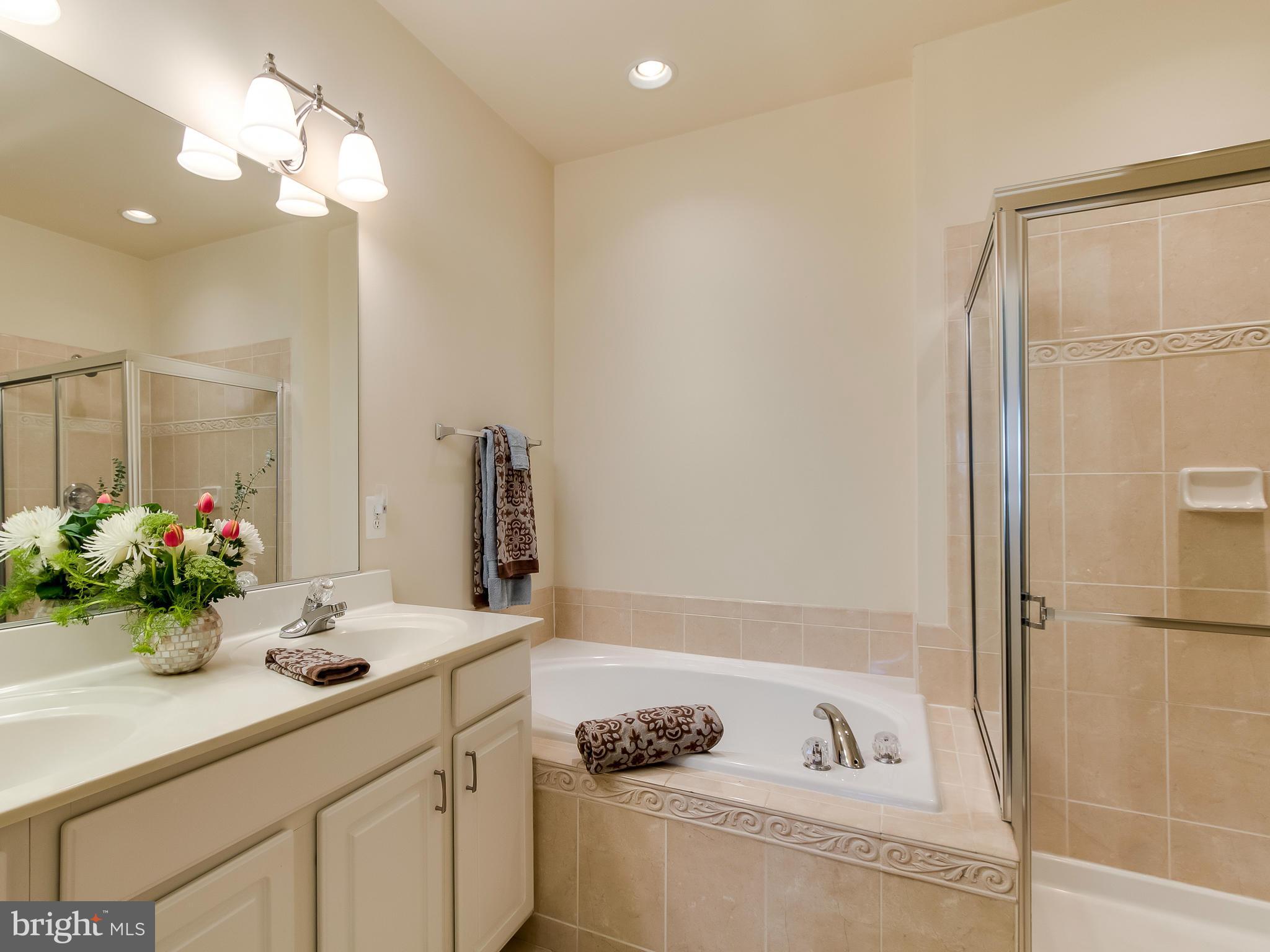 AVERY PARK - Residential