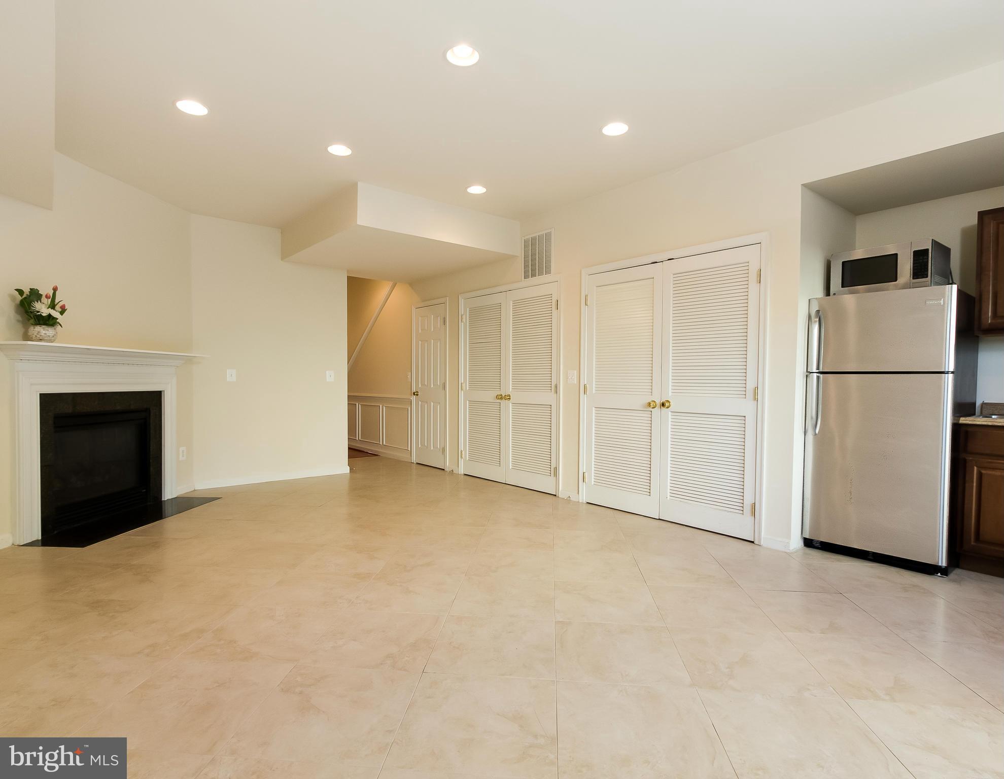 AVERY PARK - Residential