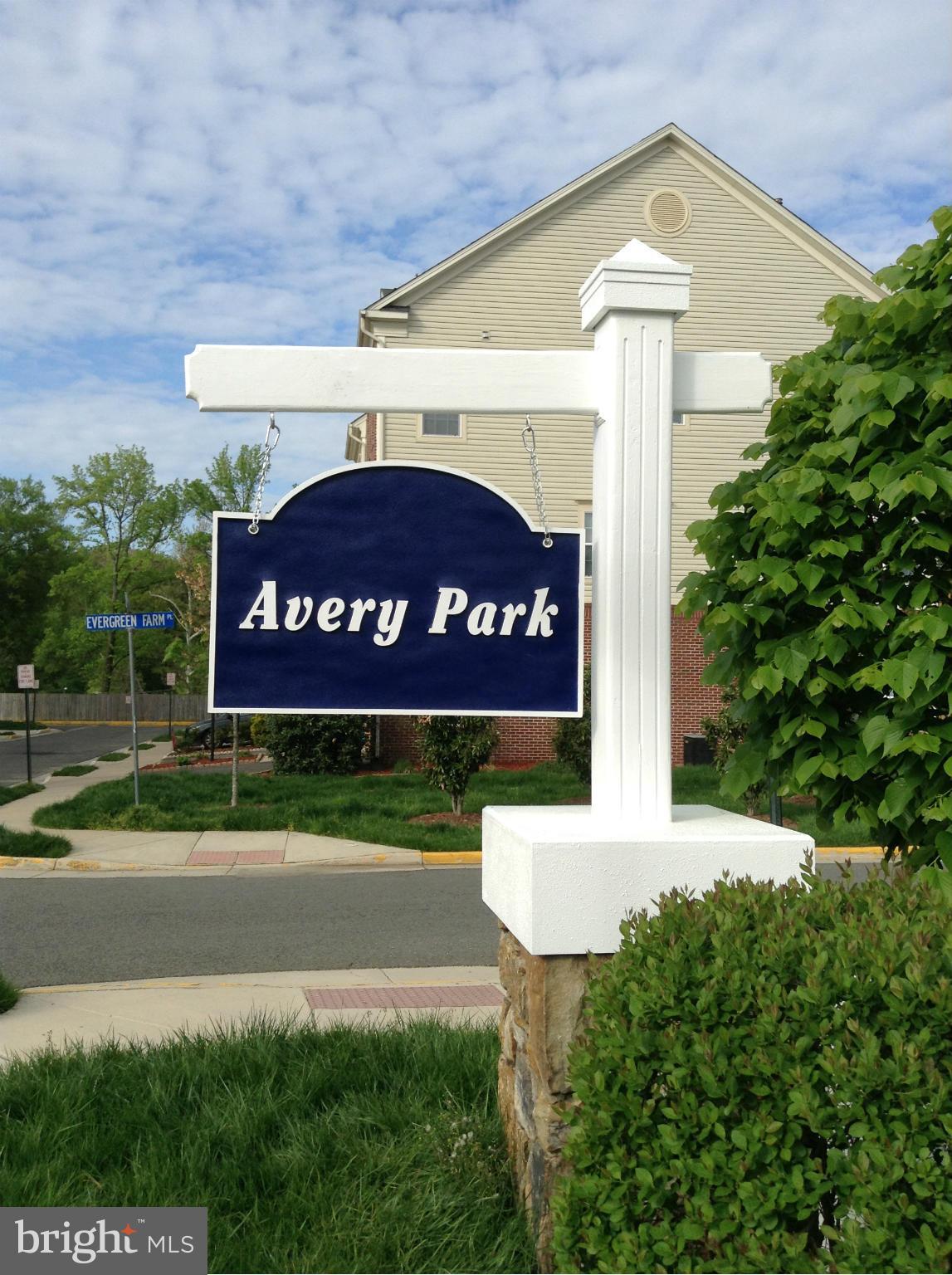 AVERY PARK - Residential