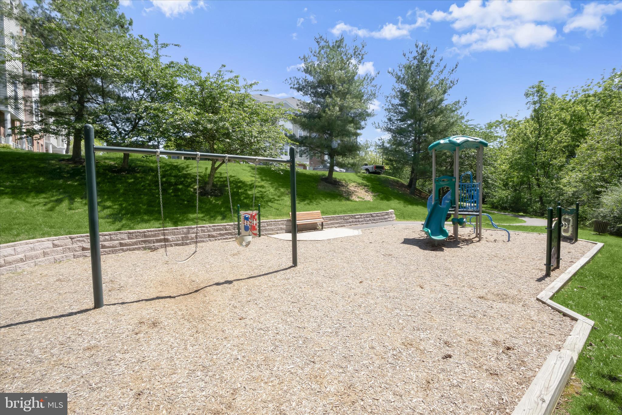 VILLAGE OF RIVER HILL - Residential