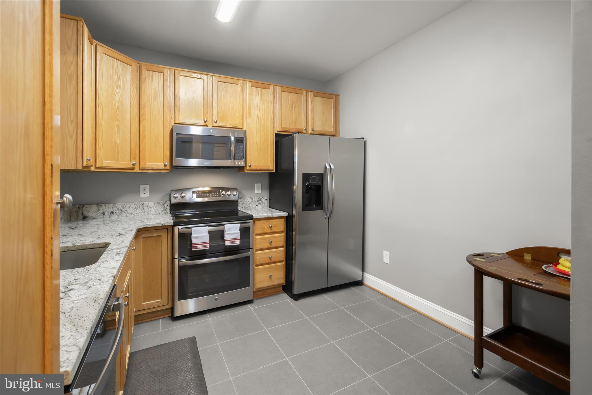 VILLAGE OF RIVER HILL - Residential