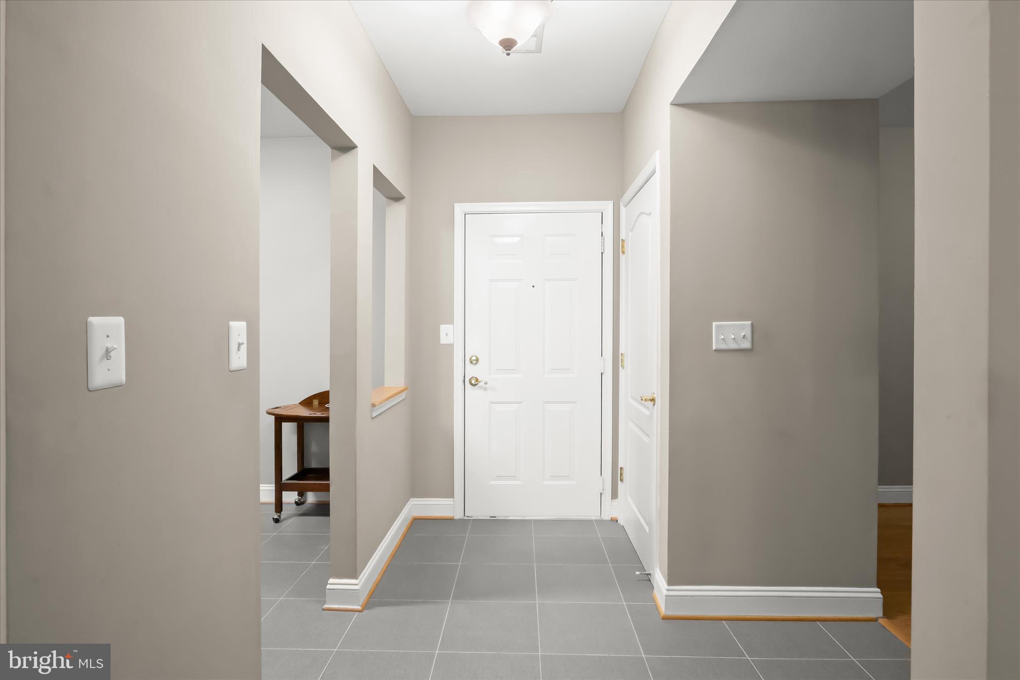 VILLAGE OF RIVER HILL - Residential