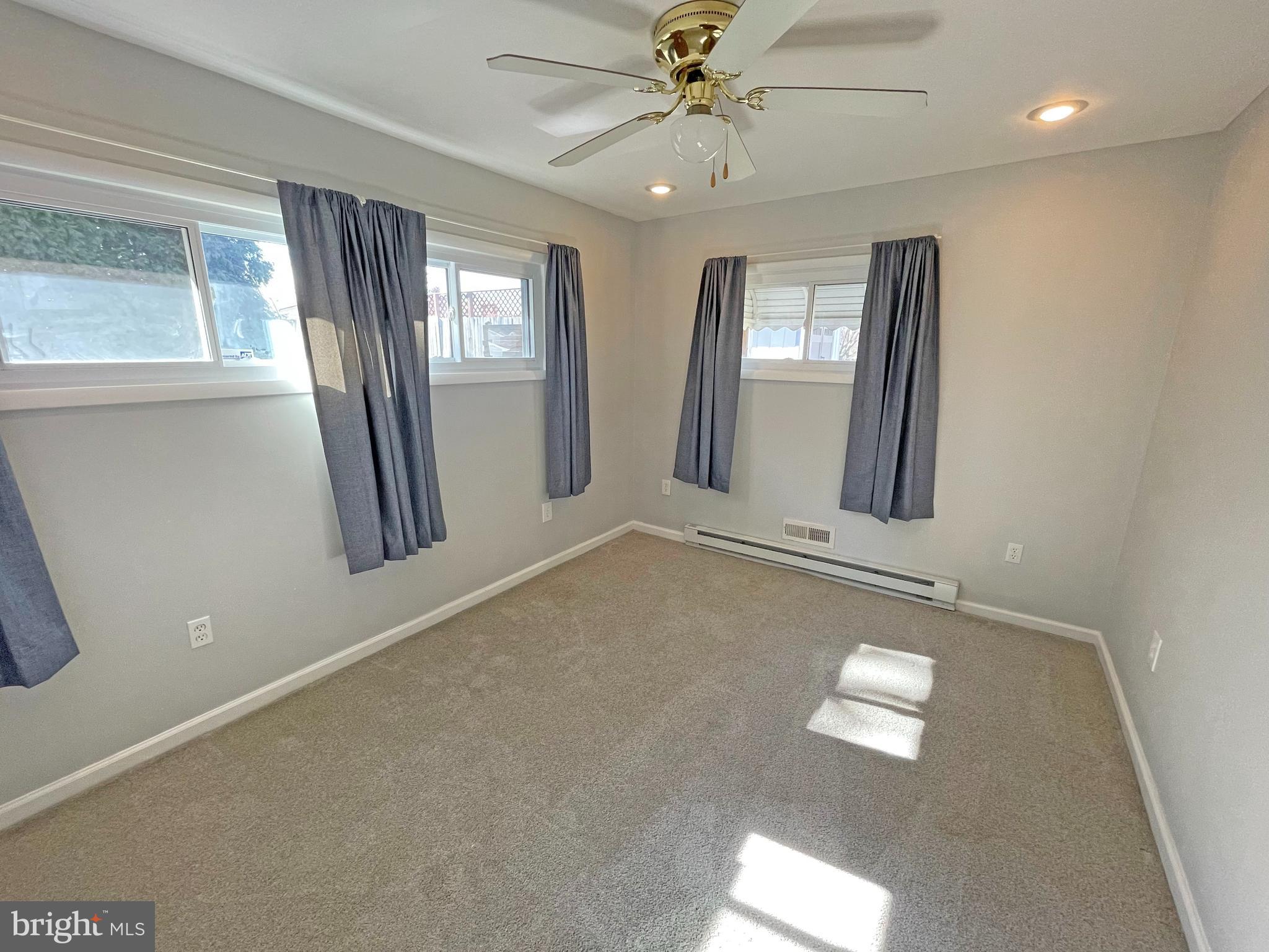 WOODCROFT - Residential