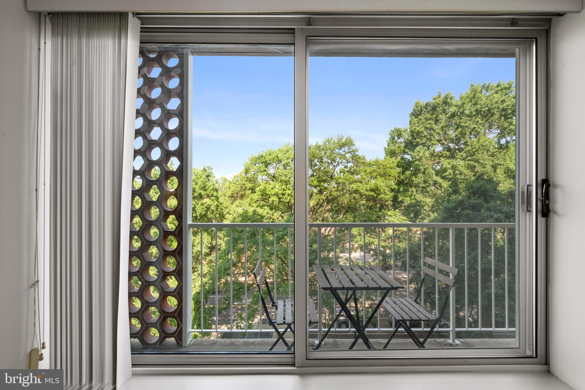 800 4TH STREET SW S421