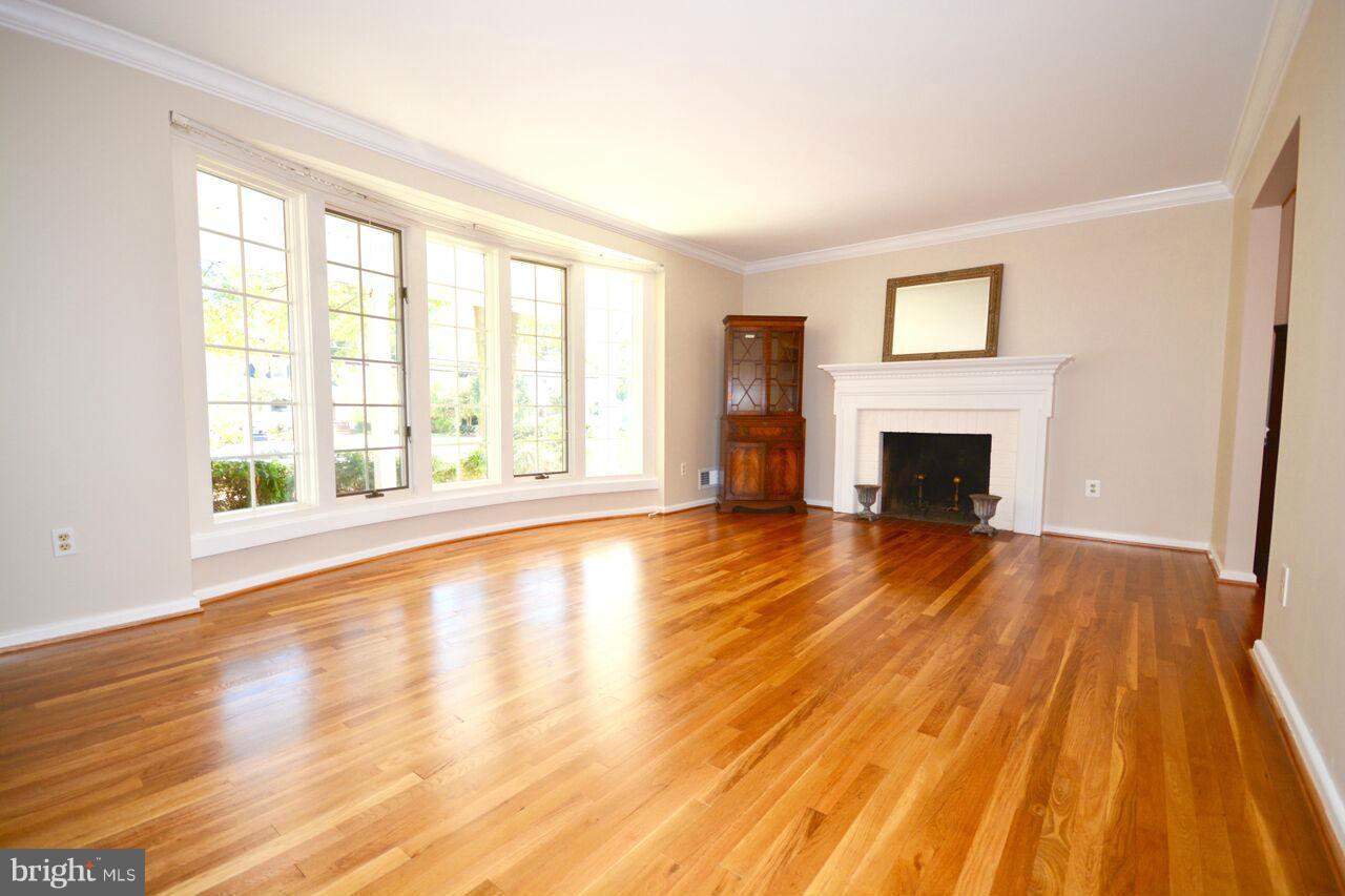 STRATFORD LANDING - Residential