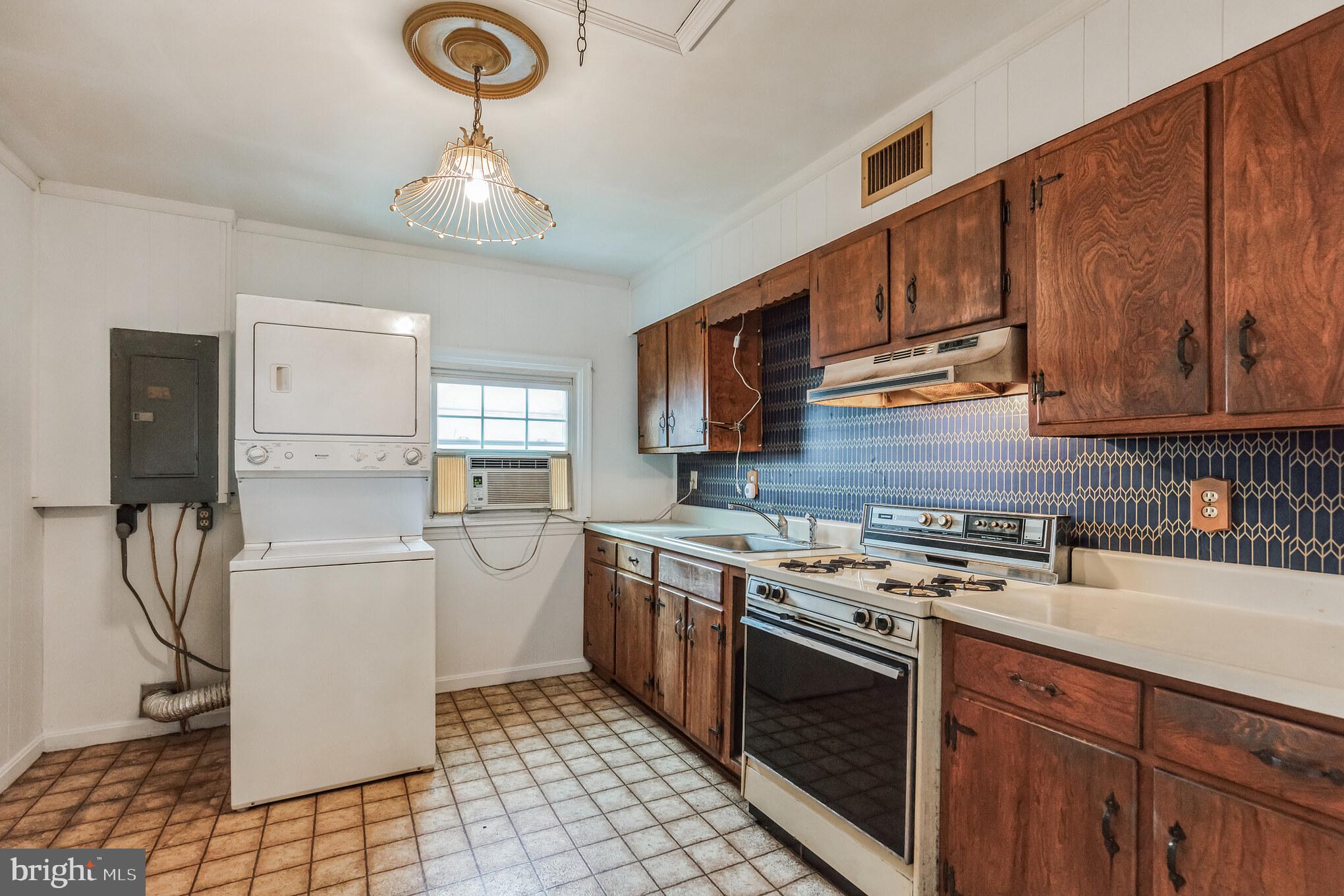 POTOMAC HEIGHTS SUB - Residential