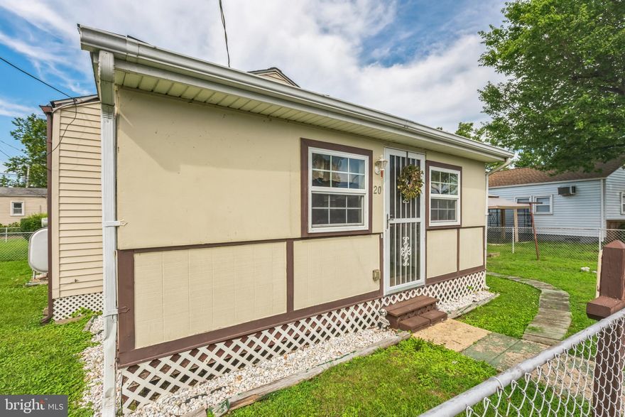 Motivated Seller!!!  Offering $3000.00 toward closing costs or decorating.  Fantastic house in absolutely wonderful community. This house is completely move in ready and absolutely adorable.  The front of the house is an enclosed front porch which provides additional living area year round.  The inside boasts a large family room area just off kitchen. Kitchen has modern appliances with plenty of room for a kitchen island or table. Bedrooms are nice size with a large bathroom with upgraded vanity and shower/tub combination. Windows were updated in the property as well.  This association is located right off 210, 25 minutes from the National Harbor, and 40 minutes from DC or Virginia. The amenities are abundant and unique. There is a private community pool, community Corn Hole, basketball court, volleyball court, football field, 3 playgrounds, and small garden areas for rent. Events at the community center are happening often, and members are able to rent the community center at reduced prices.