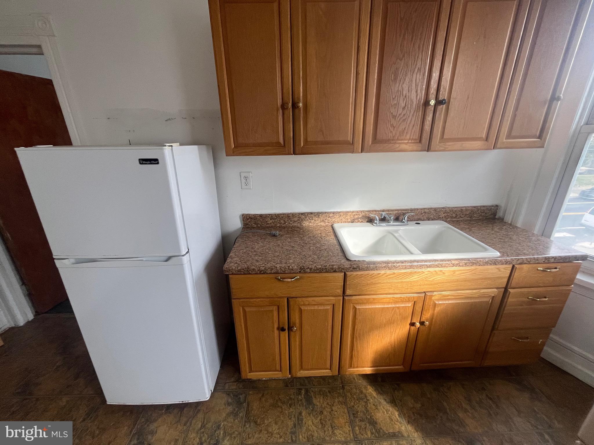 5400 CATHARINE STREET B