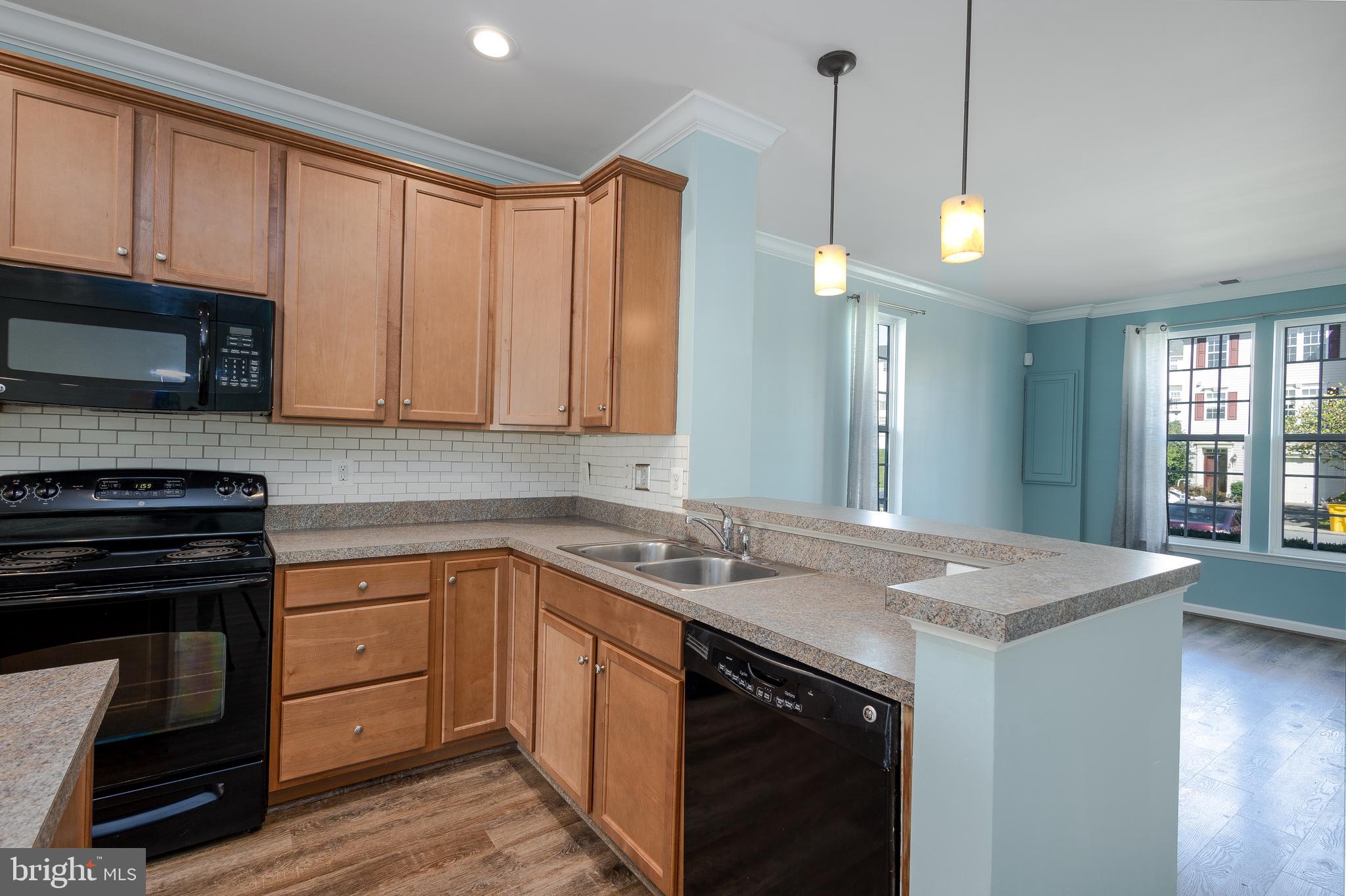 BROOKFIELD - Residential