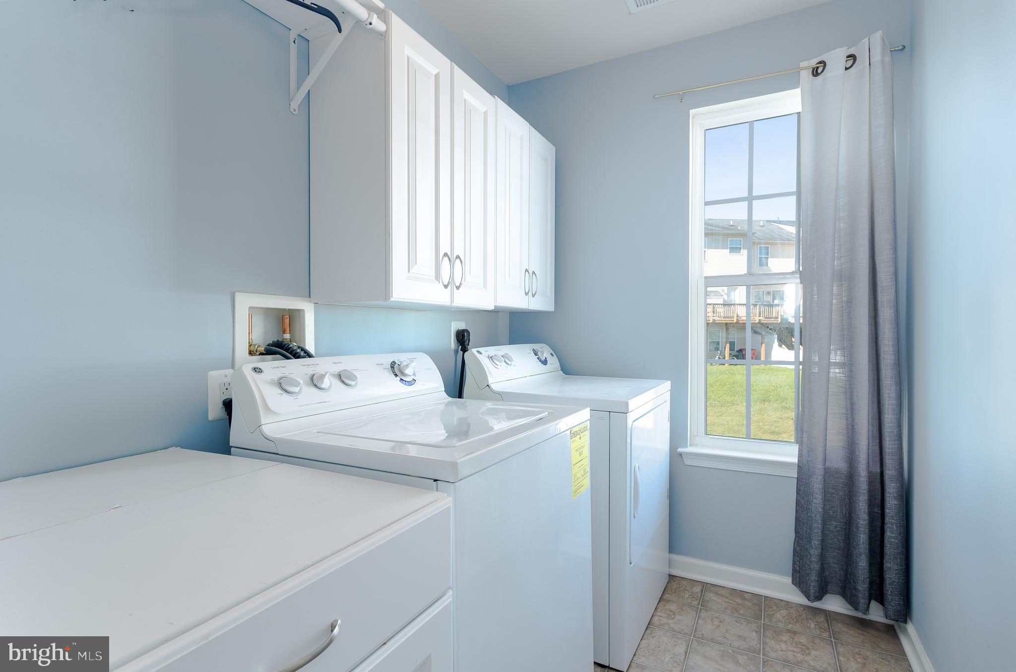 BROOKFIELD - Residential