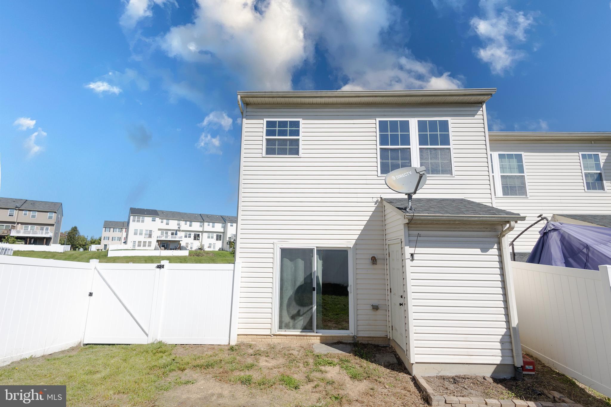 BROOKFIELD - Residential