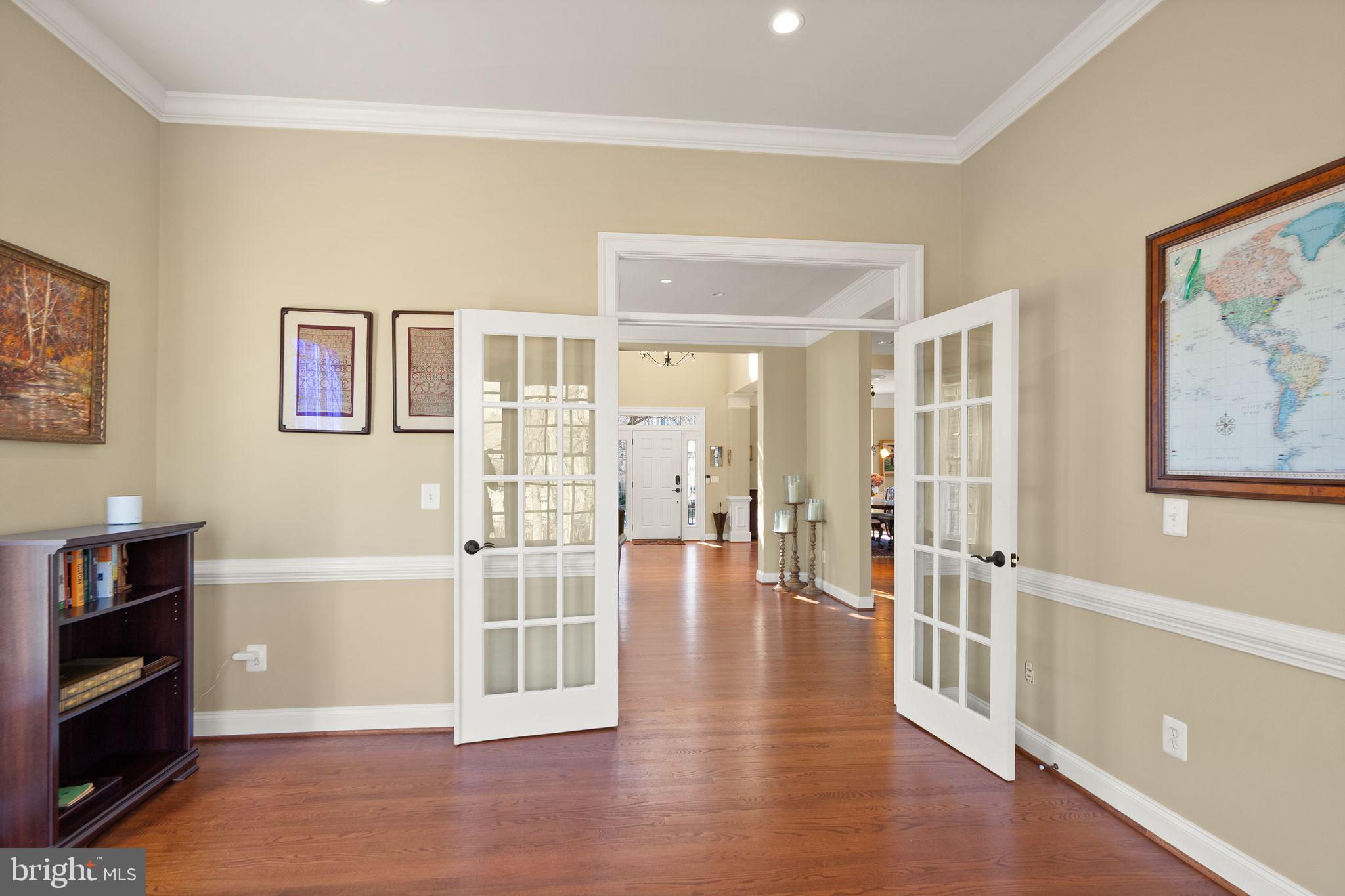 LANSDOWNE ON THE POTOMAC - Residential