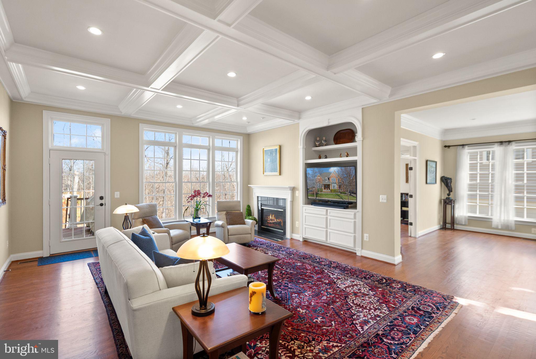 LANSDOWNE ON THE POTOMAC - Residential