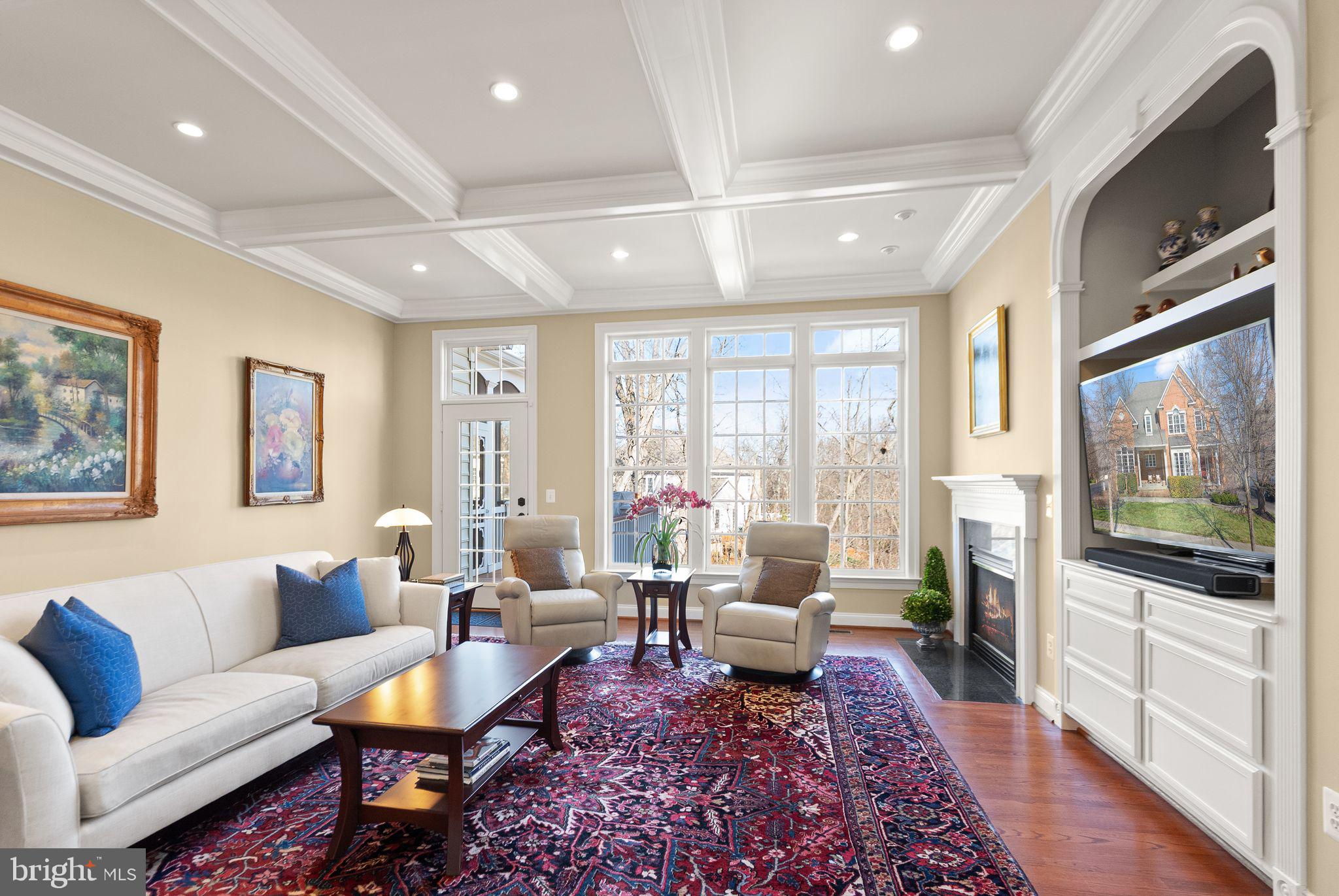 LANSDOWNE ON THE POTOMAC - Residential