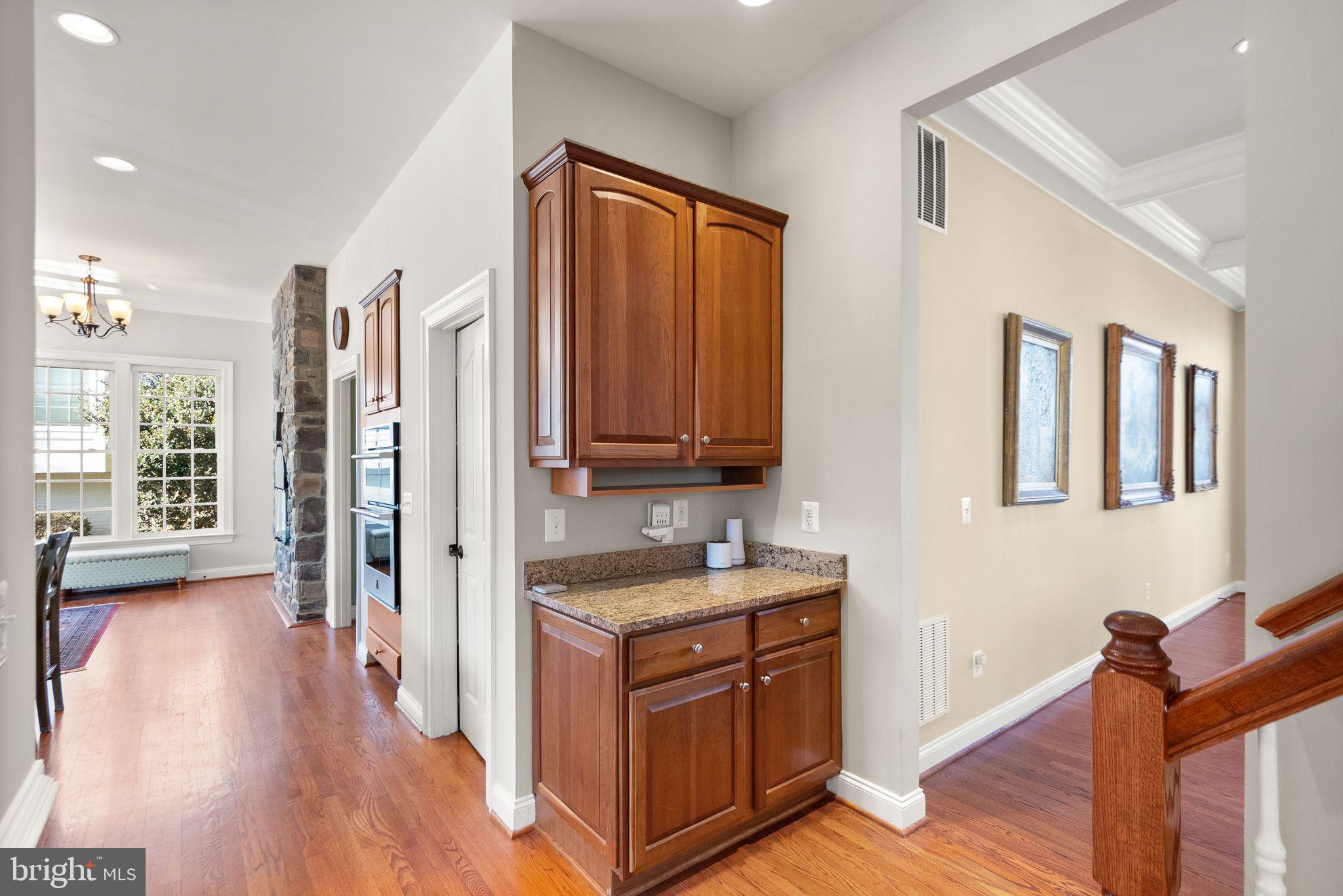 LANSDOWNE ON THE POTOMAC - Residential