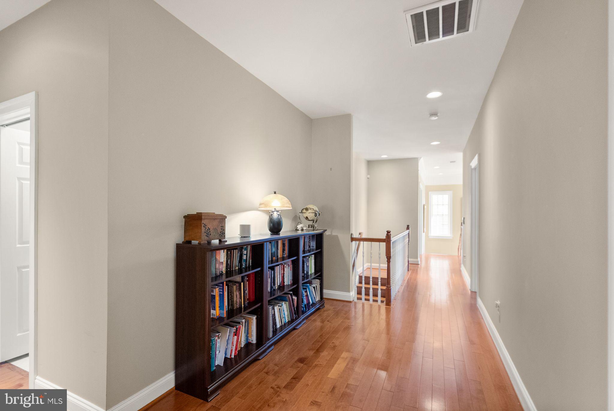 LANSDOWNE ON THE POTOMAC - Residential