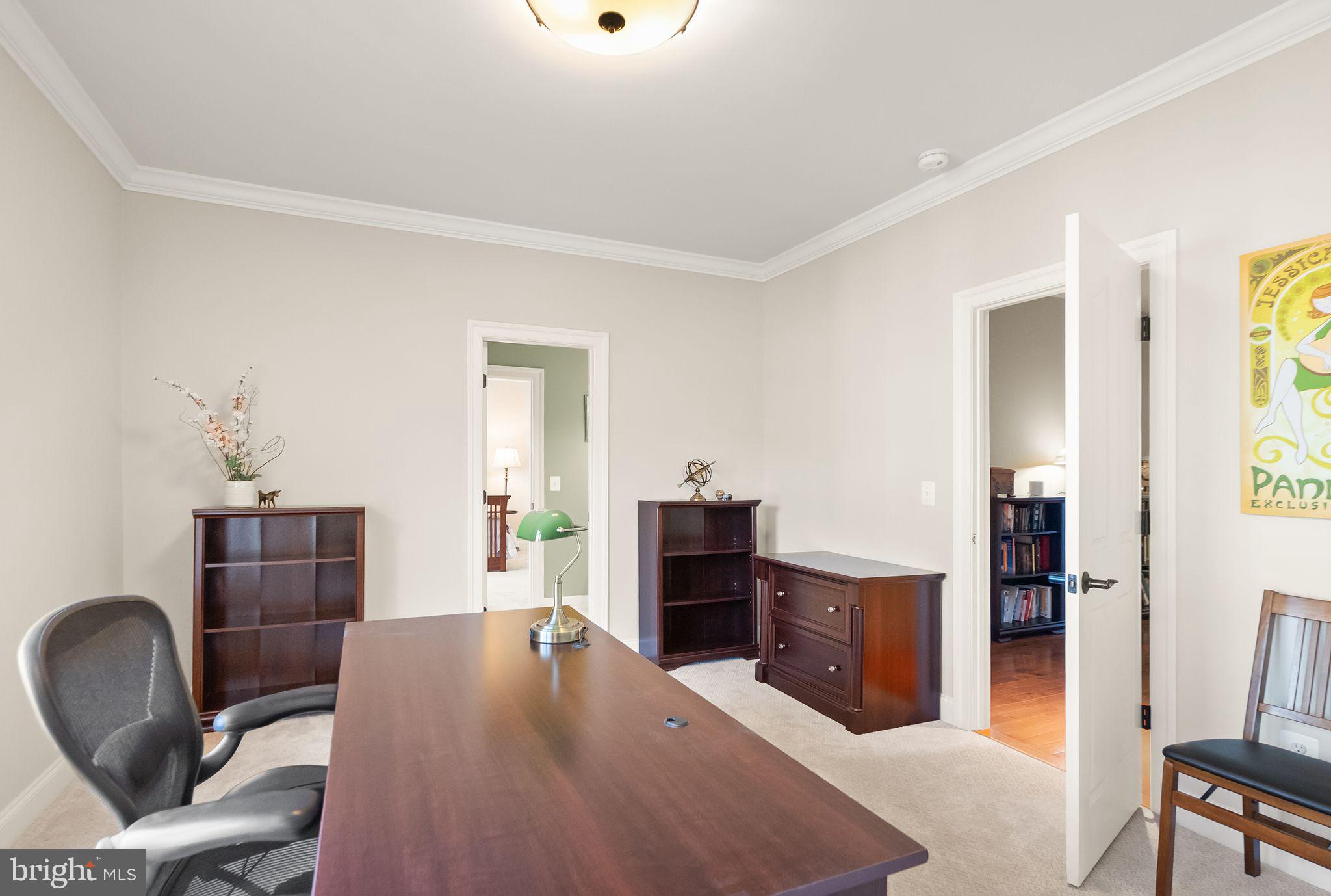 LANSDOWNE ON THE POTOMAC - Residential