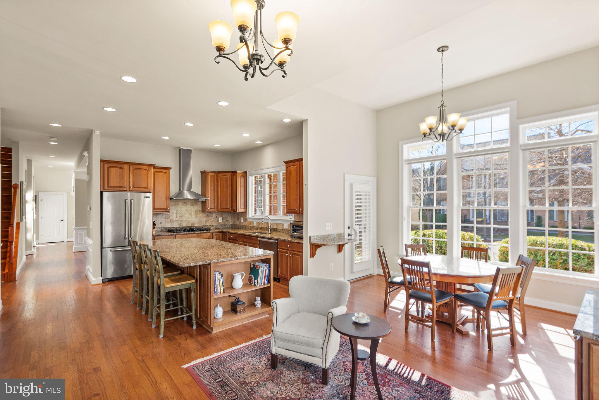 LANSDOWNE ON THE POTOMAC - Residential