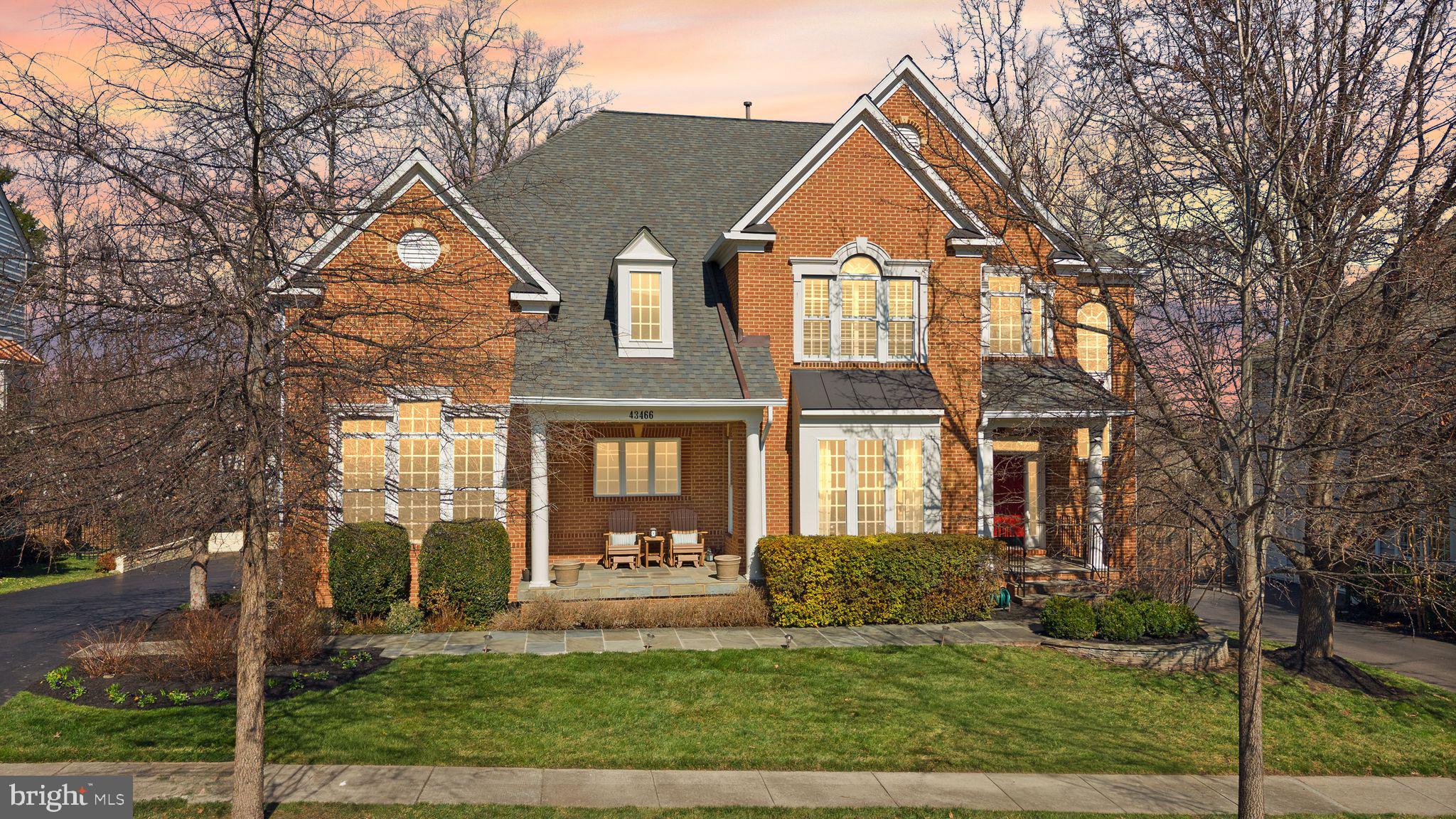 LANSDOWNE ON THE POTOMAC - Residential