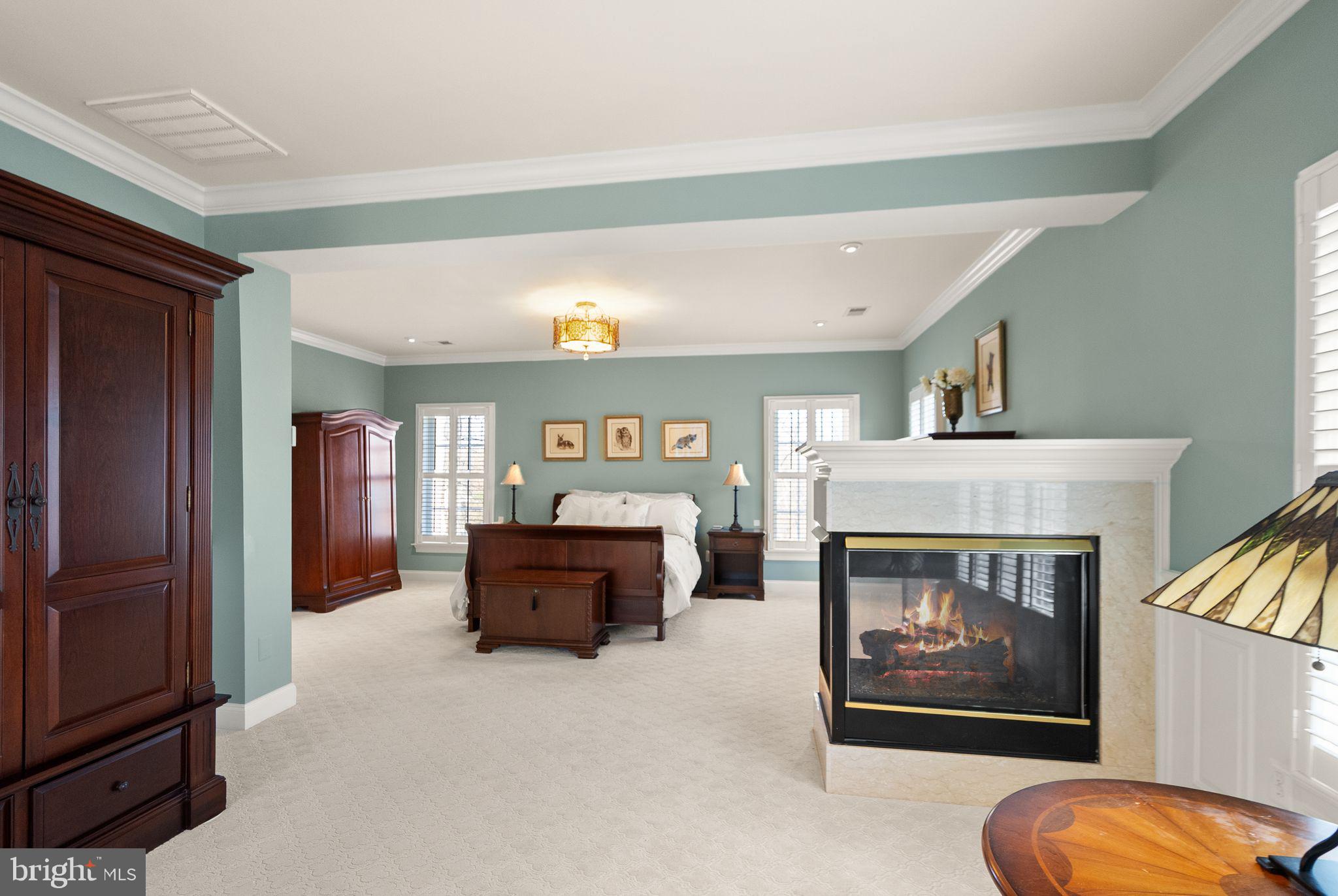 LANSDOWNE ON THE POTOMAC - Residential