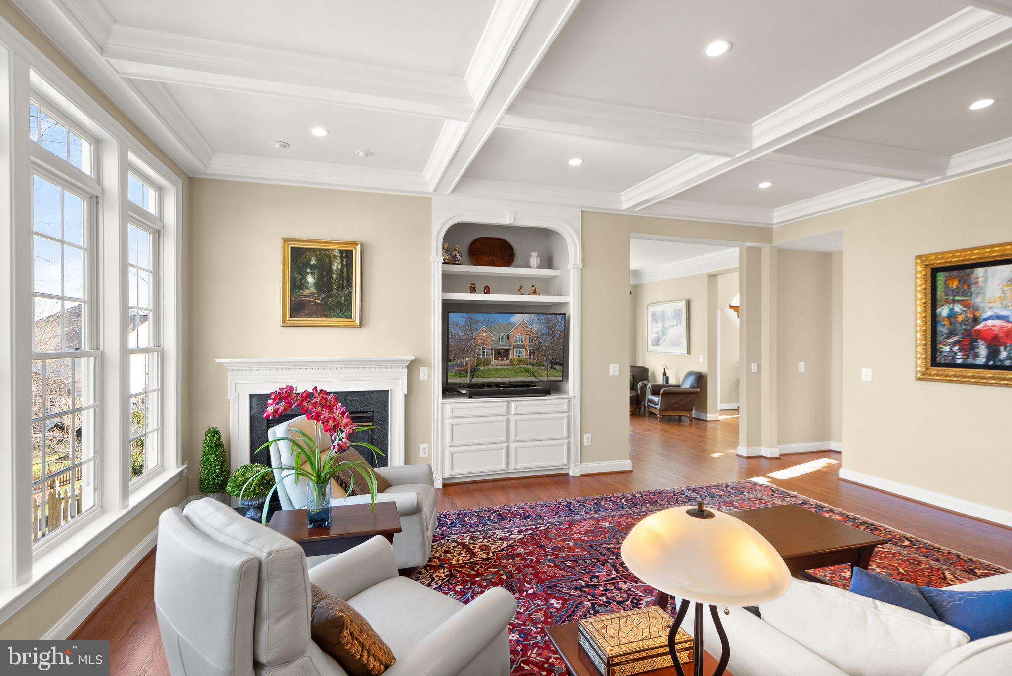 LANSDOWNE ON THE POTOMAC - Residential