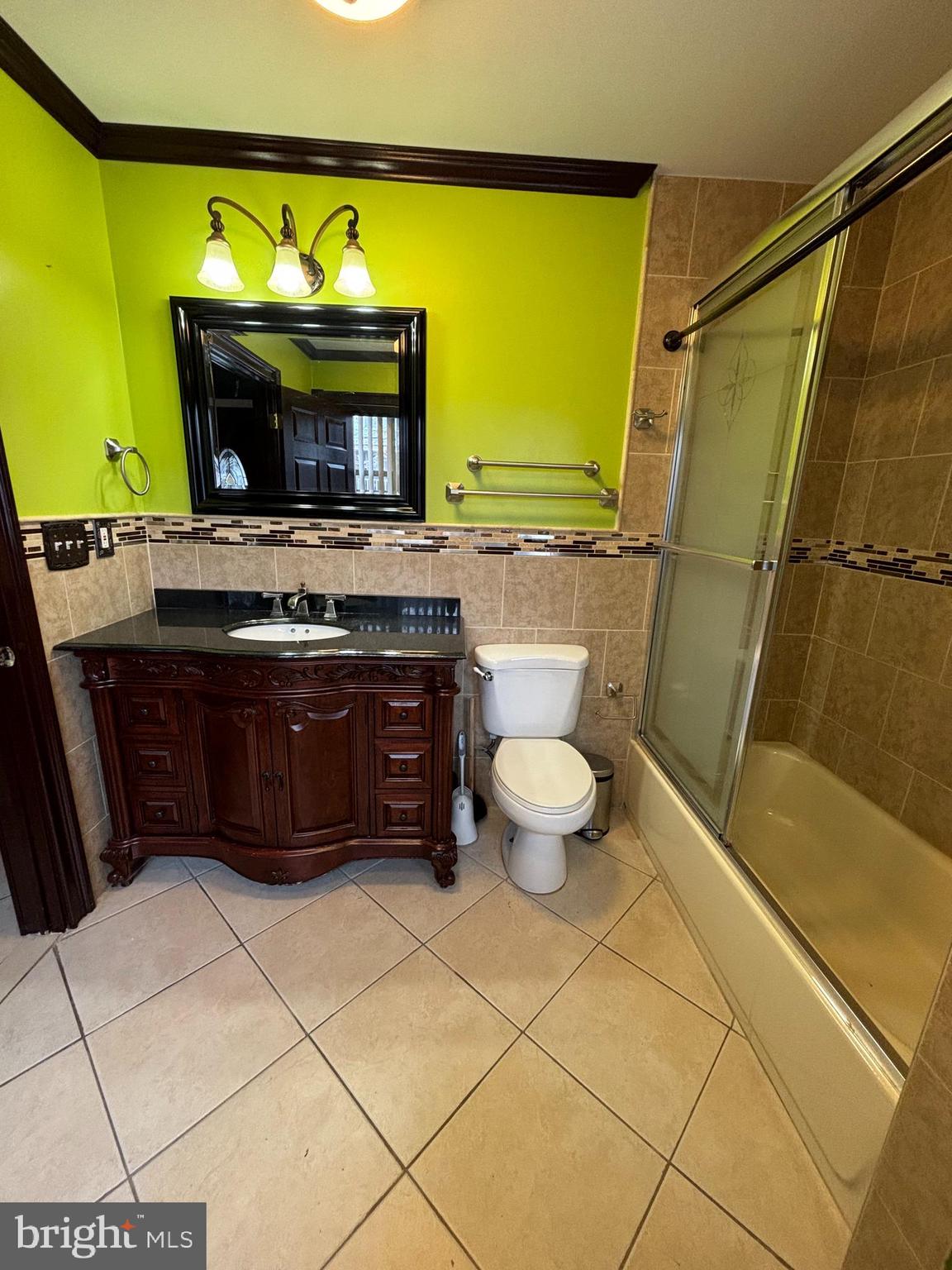 FRANKFORD - Residential