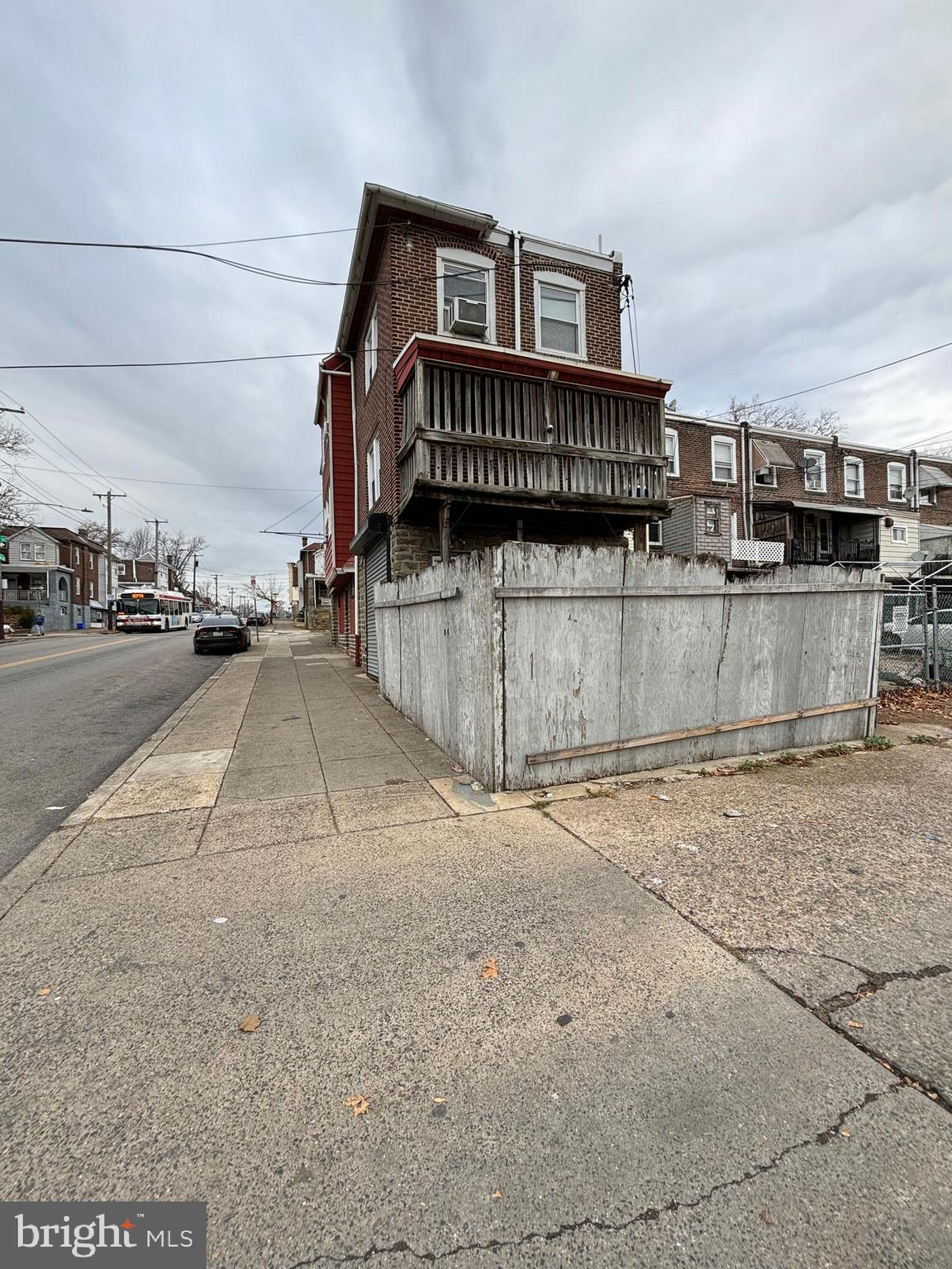 FRANKFORD - Residential