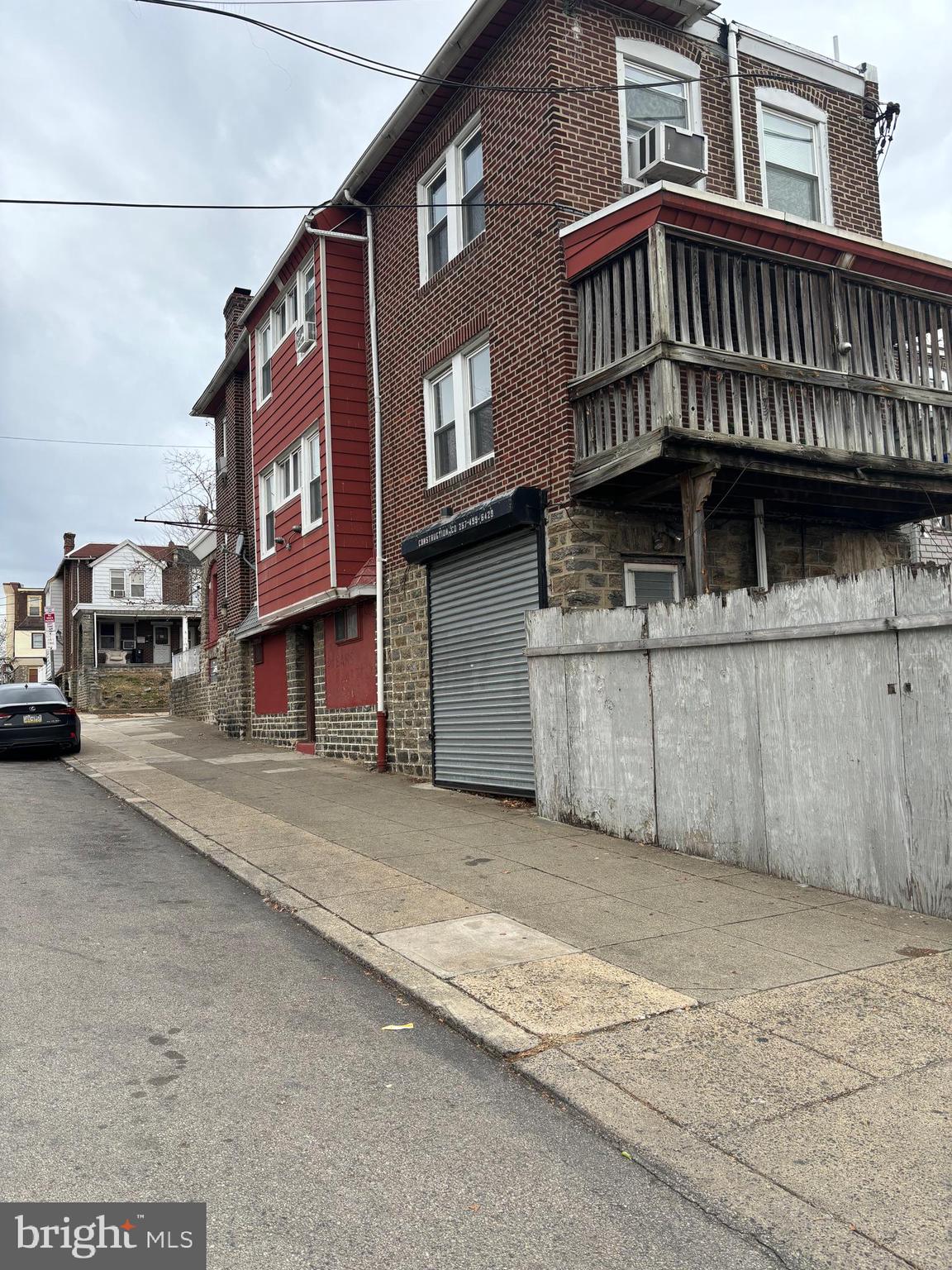 FRANKFORD - Residential