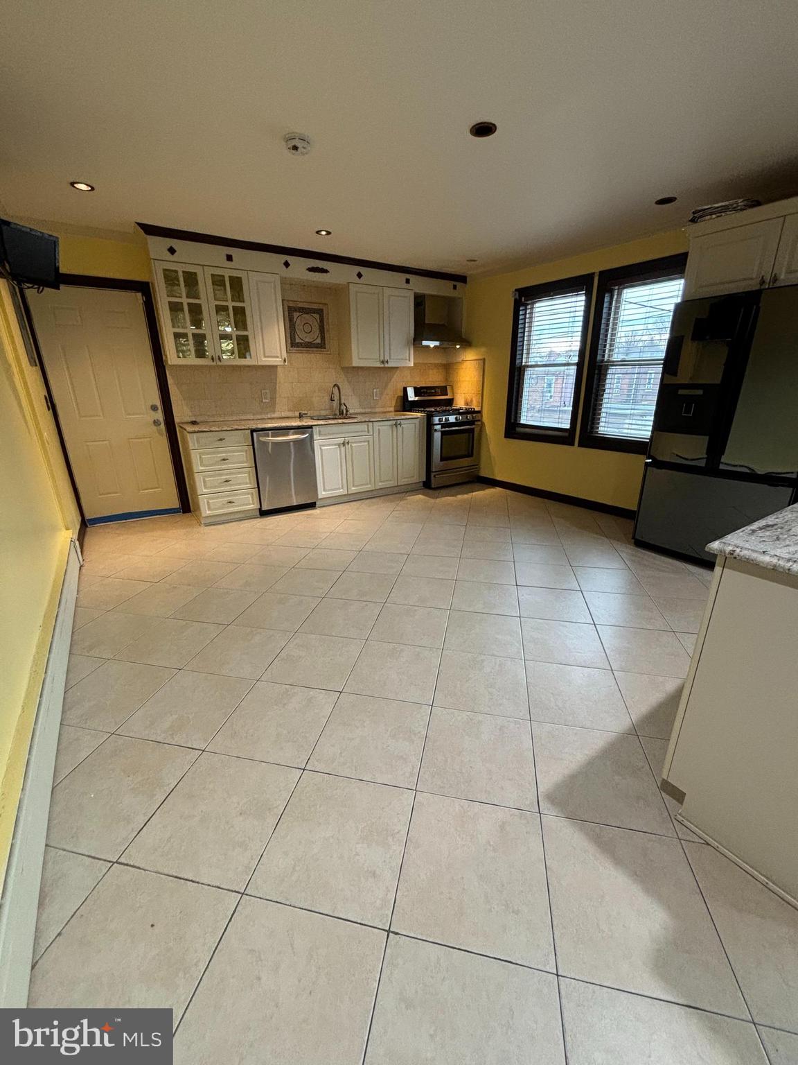 FRANKFORD - Residential