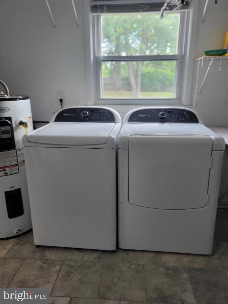 STRAWBERRY HILL EST SUB - Residential